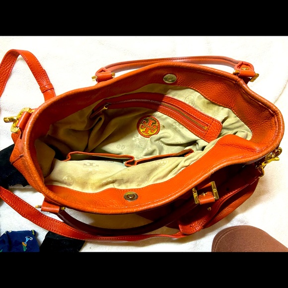 TORY BURCH - Amanda Hobo - TOTE / CROSSBODY - Picture 3 of 3
